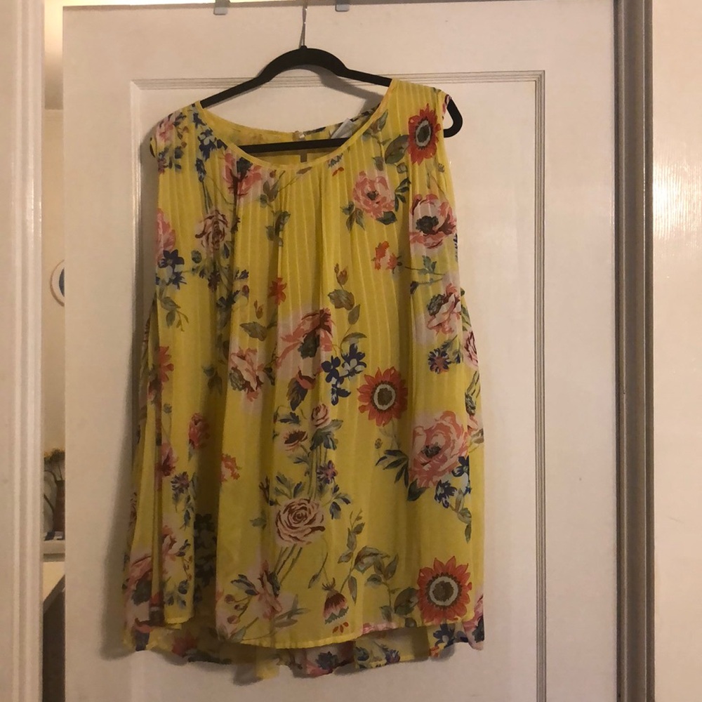Floral blouse size 2X